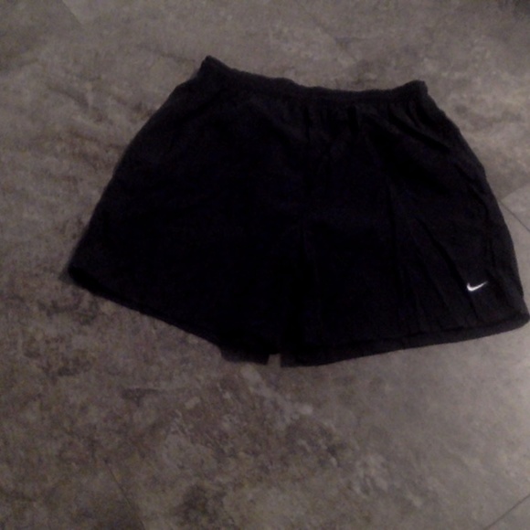 Nike Womens Shorts Black Size Small 4-6 - Picture 5 of 6